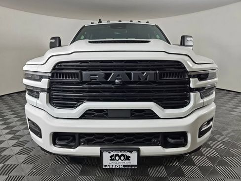 New 2026 RAM 2500 Laramie w/ Night Edition AWD/4WD image 9