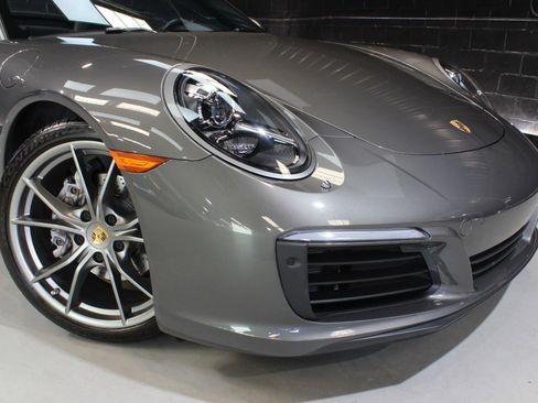 Used 2017 Porsche 911 Carrera image 8