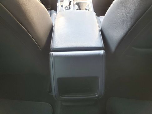 Used 2018 Honda Accord Sport image 31