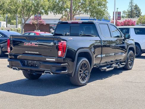 Used 2025 GMC Sierra 1500 Elevation AWD/4WD image 4