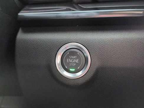 Certified 2026 GMC Terrain AT4 AWD/4WD image 9