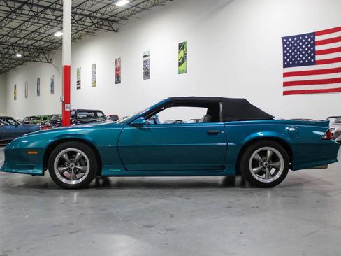 Used 1991 Chevrolet Camaro RS image 20
