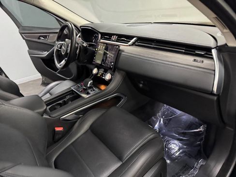 Used 2021 Jaguar F-PACE S image 58