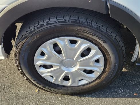 Used 2022 Ford Transit 350 XLT image 9