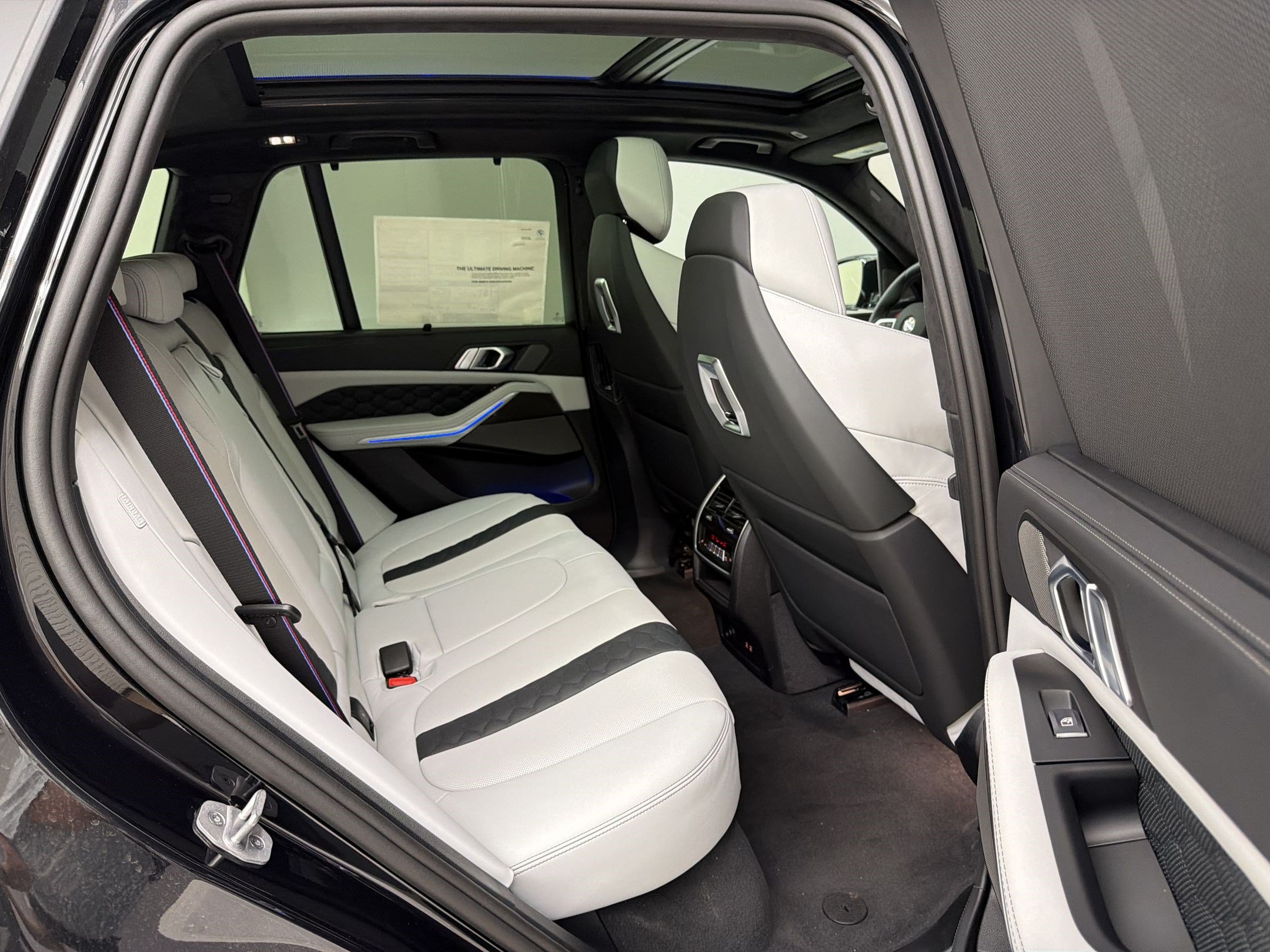 New 2026 BMW X5 M Competition w/ Executive Package AWD/4WD image 30