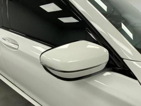 Used 2016 BMW 750i xDrive AWD/4WD image 14