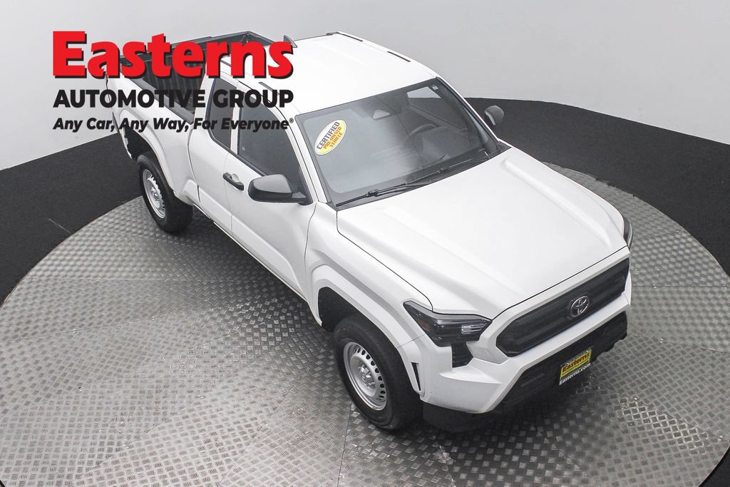 Used 2025 Toyota Tacoma SR RWD image 4