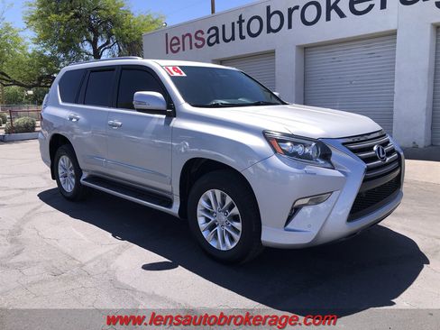 Used 2014 Lexus GX 460 w/ Premium Package AWD/4WD image 2