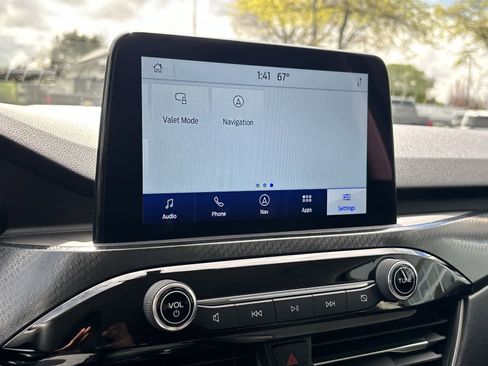 Used 2021 Ford Escape SEL w/ SEL Stealth AWD Package image 19