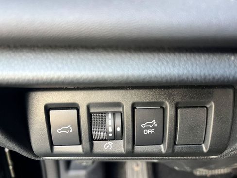 Certified 2023 Subaru Outback Touring XT AWD/4WD image 25