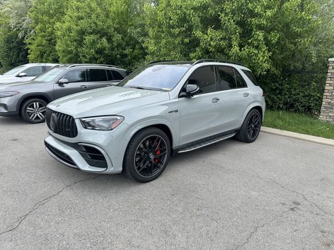 Used 2025 Mercedes-Benz GLE 63 AMG S image 2