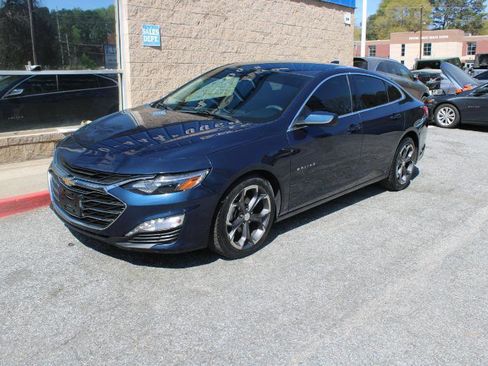 Used 2022 Chevrolet Malibu LT FWD image 3