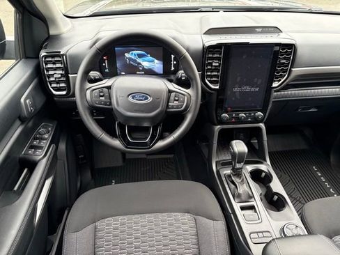 New 2025 Ford Ranger XLT w/ FX4 Off-Road Package AWD/4WD image 18