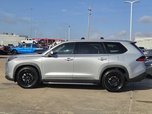 Used 2026 Toyota Grand Highlander FWD image 6
