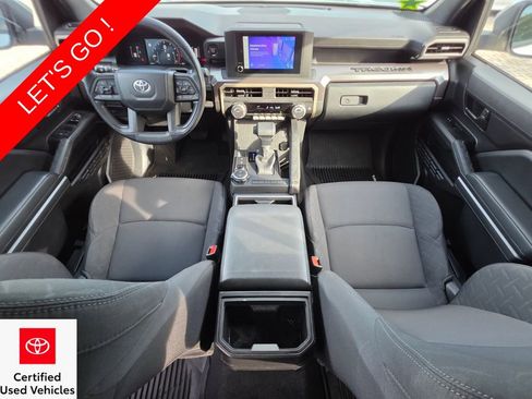 Certified 2025 Toyota Tacoma SR5 image 4