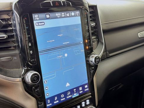 Used 2024 RAM 2500 Laramie image 17