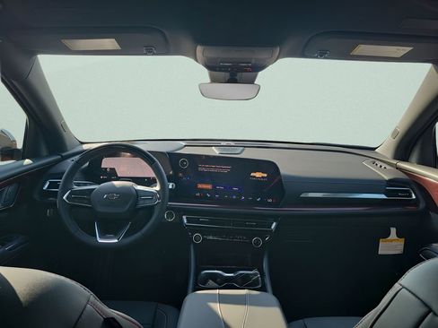 New 2026 Chevrolet Traverse Z71 w/ Enhanced Driving Package image 10