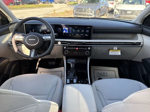 New 2026 Hyundai Tucson SEL image 11