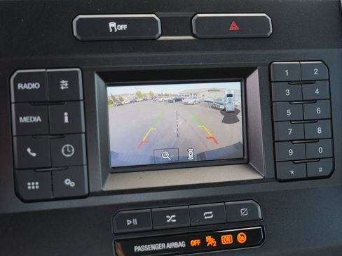 Used 2020 Ford F250 XL w/ Power Equipment Group AWD/4WD image 29