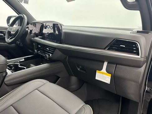 New 2026 Chevrolet Tahoe Premier AWD/4WD image 34