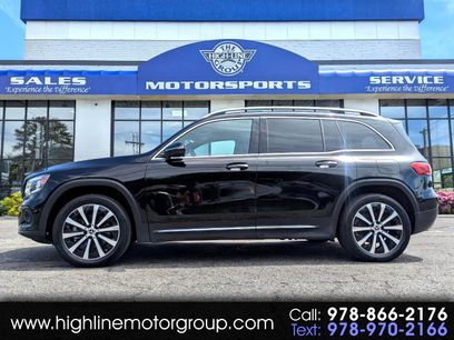 Used 2021 Mercedes-Benz GLB 250 4MATIC w/ Premium Package
