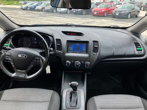Used 2014 Kia Forte EX image 17