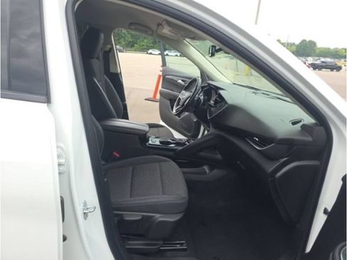 Used 2023 Buick Envision Preferred w/ Sport Touring Package AWD/4WD image 9