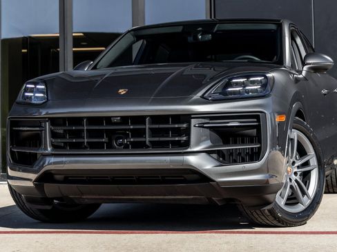 New 2026 Porsche Cayenne Coupe image 7