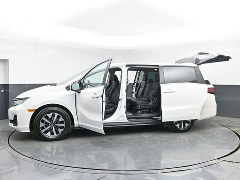 New 2026 Honda Odyssey EX-L image 58