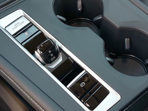 New 2026 Volkswagen Atlas SE image 20