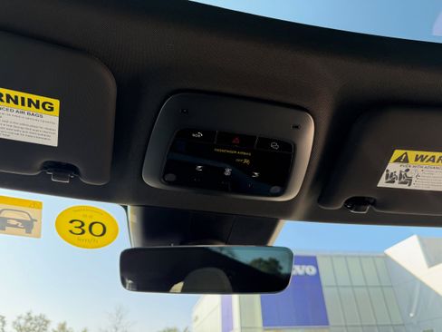 Used 2026 Volvo EX30 Cross Country Ultra w/ Protection Package Premier image 17