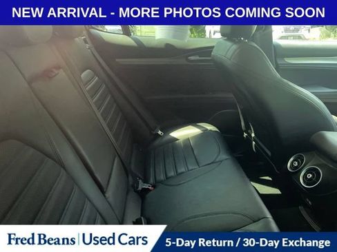 Used 2018 Alfa Romeo Stelvio Ti Sport AWD/4WD image 9