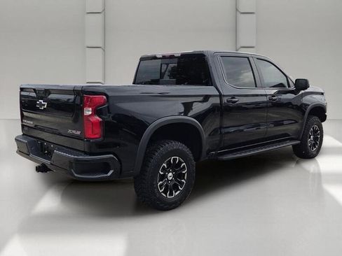 Used 2026 Chevrolet Silverado 1500 ZR2 AWD/4WD image 5