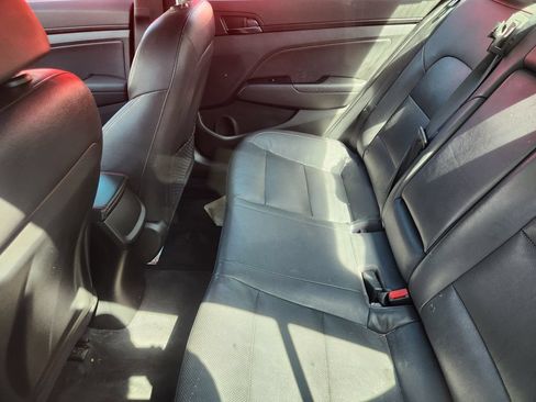 Used 2020 Hyundai Elantra Sport w/ Premium Package 02 FWD image 10