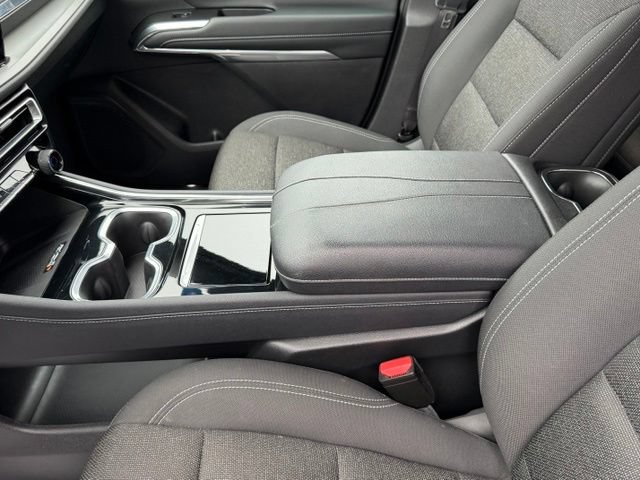 Certified 2024 Chevrolet Traverse LT AWD/4WD image 36