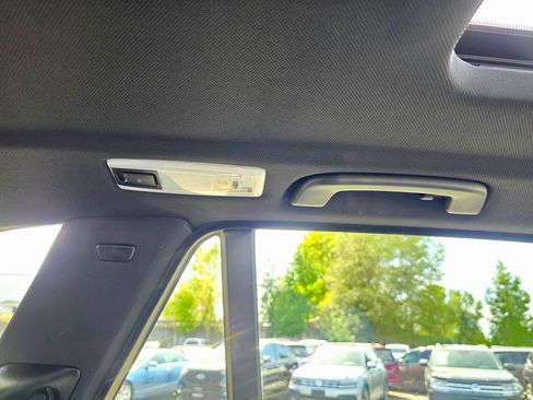 Used 2018 BMW X5 xDrive40e AWD/4WD image 44