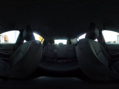 Used 2025 Toyota Prius LE image 40