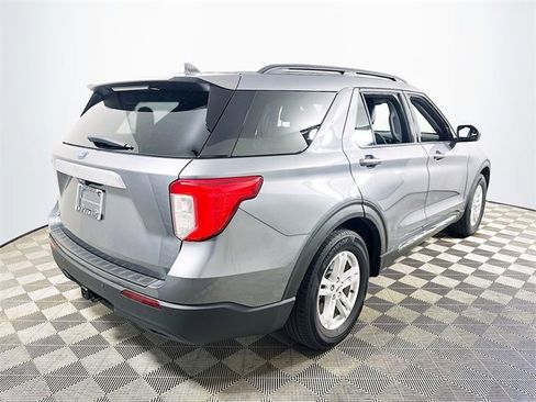 Used 2021 Ford Explorer XLT w/ Class III Trailer Tow Package image 3