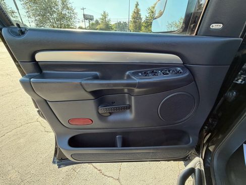 Used 2005 Dodge Ram 3500 Truck SLT AWD/4WD image 16