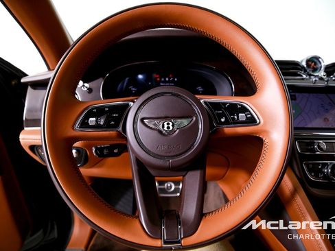 Used 2021 Bentley Bentayga w/ First Edition Specification AWD/4WD image 14
