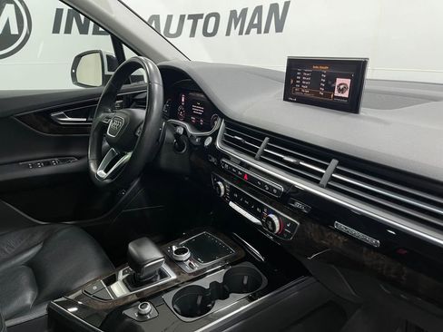 Used 2018 Audi Q7 3.0T Prestige w/ Prestige Package image 21
