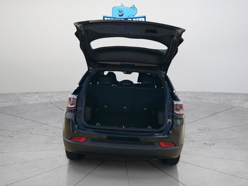 New 2026 Jeep Compass Latitude image 29