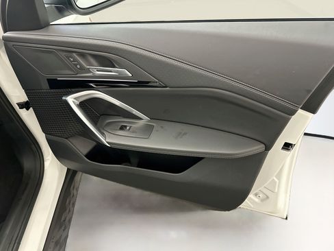 Used 2026 BMW X2 xDrive28i AWD/4WD image 35
