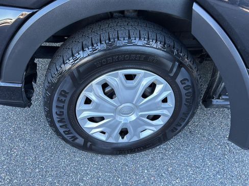 Used 2022 Ford Transit 350 XLT image 26