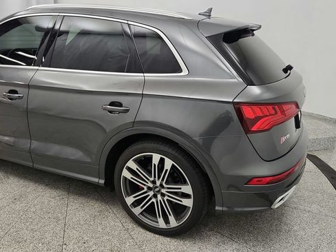 Used 2018 Audi SQ5 Prestige w/ Prestige Package AWD/4WD image 16