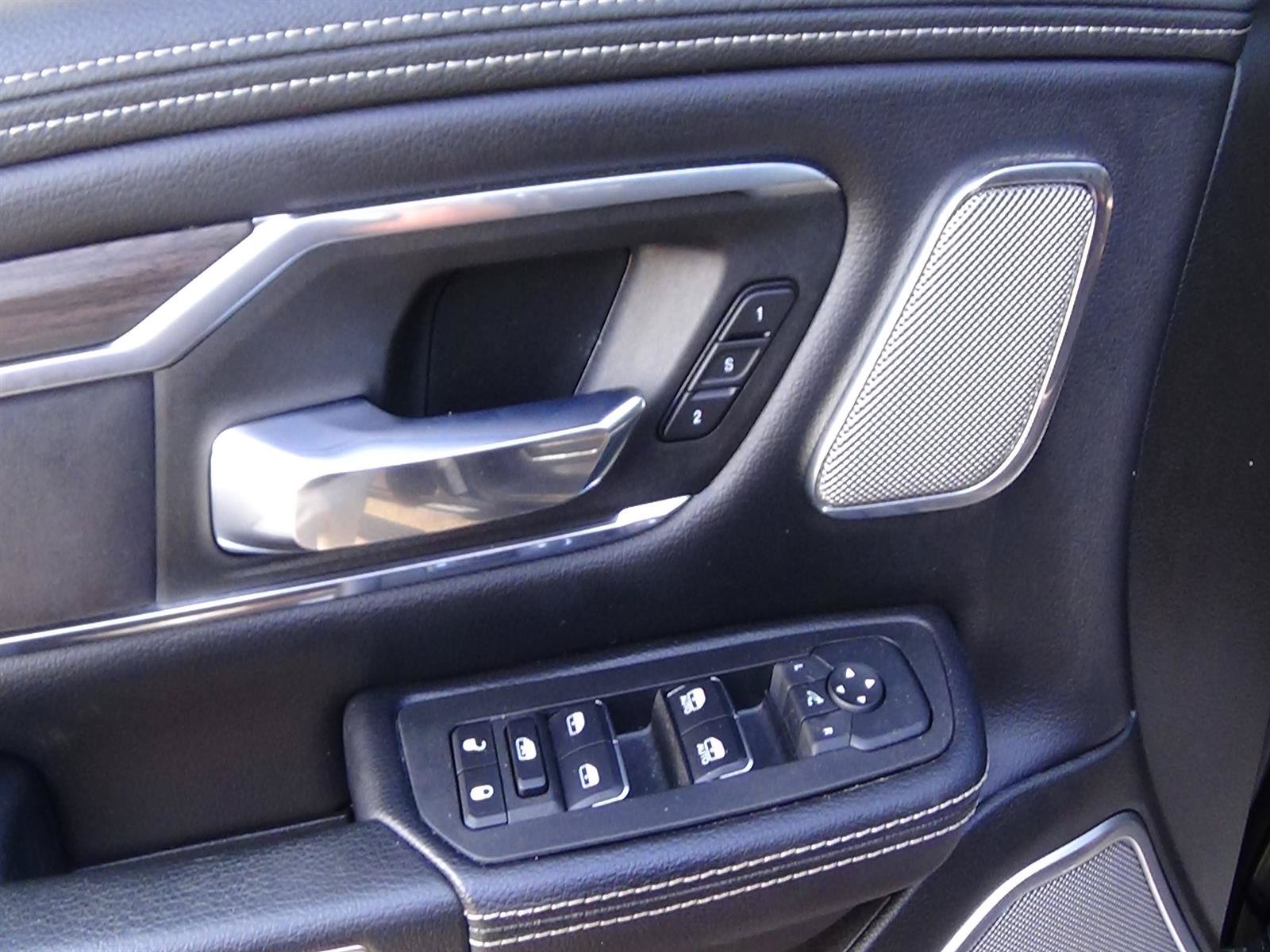 Used 2025 RAM 1500 Laramie w/ Night Edition AWD/4WD image 20