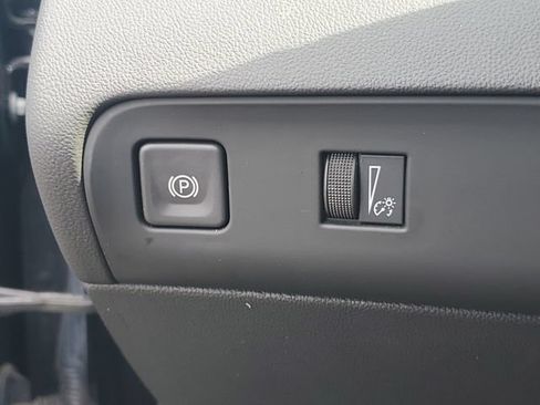 Certified 2024 Buick Enclave Essence w/ Experience Buick Package AWD/4WD image 19