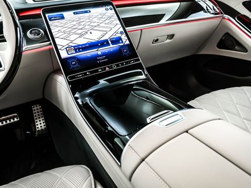 New 2026 Mercedes-Benz S 580 4MATIC Sedan image 6