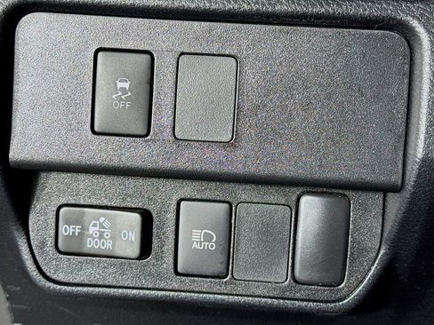 Used 2021 Toyota Tacoma SR5 image 14