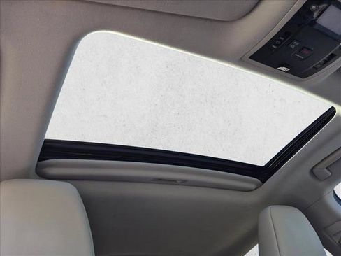 Used 2018 Lexus RX 350 FWD w/ Premium Package image 18